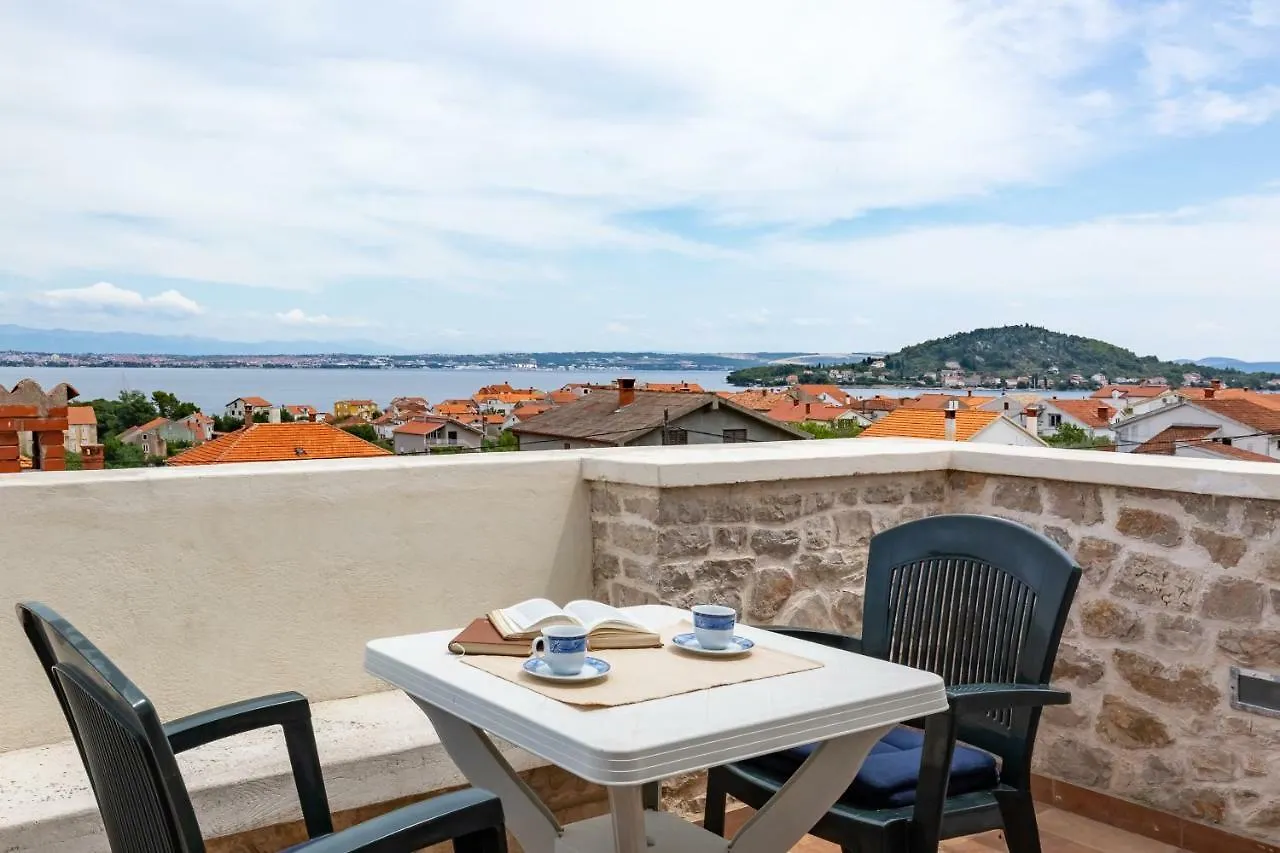 Sea View Suite Mateo Preko Apartamento